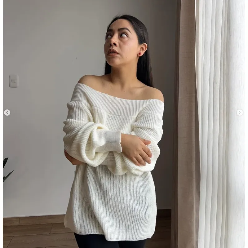 GENERICO - CHOMPA DE DAMA MODELO HOJAL