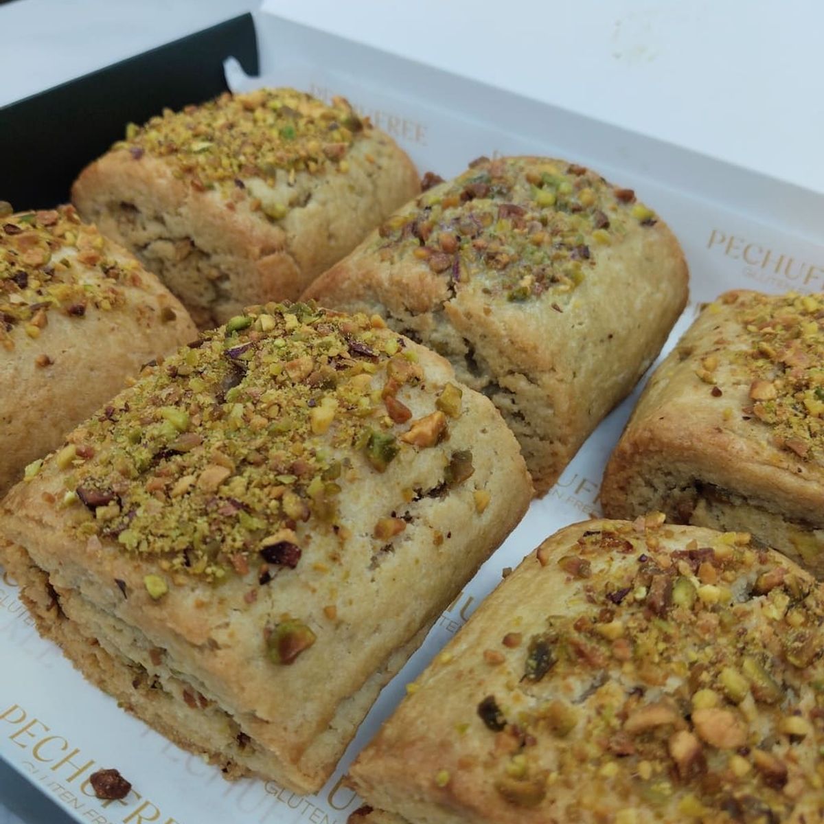 PECHUFREE - Cinnamon Rolls Keto de Pistacho - unidad