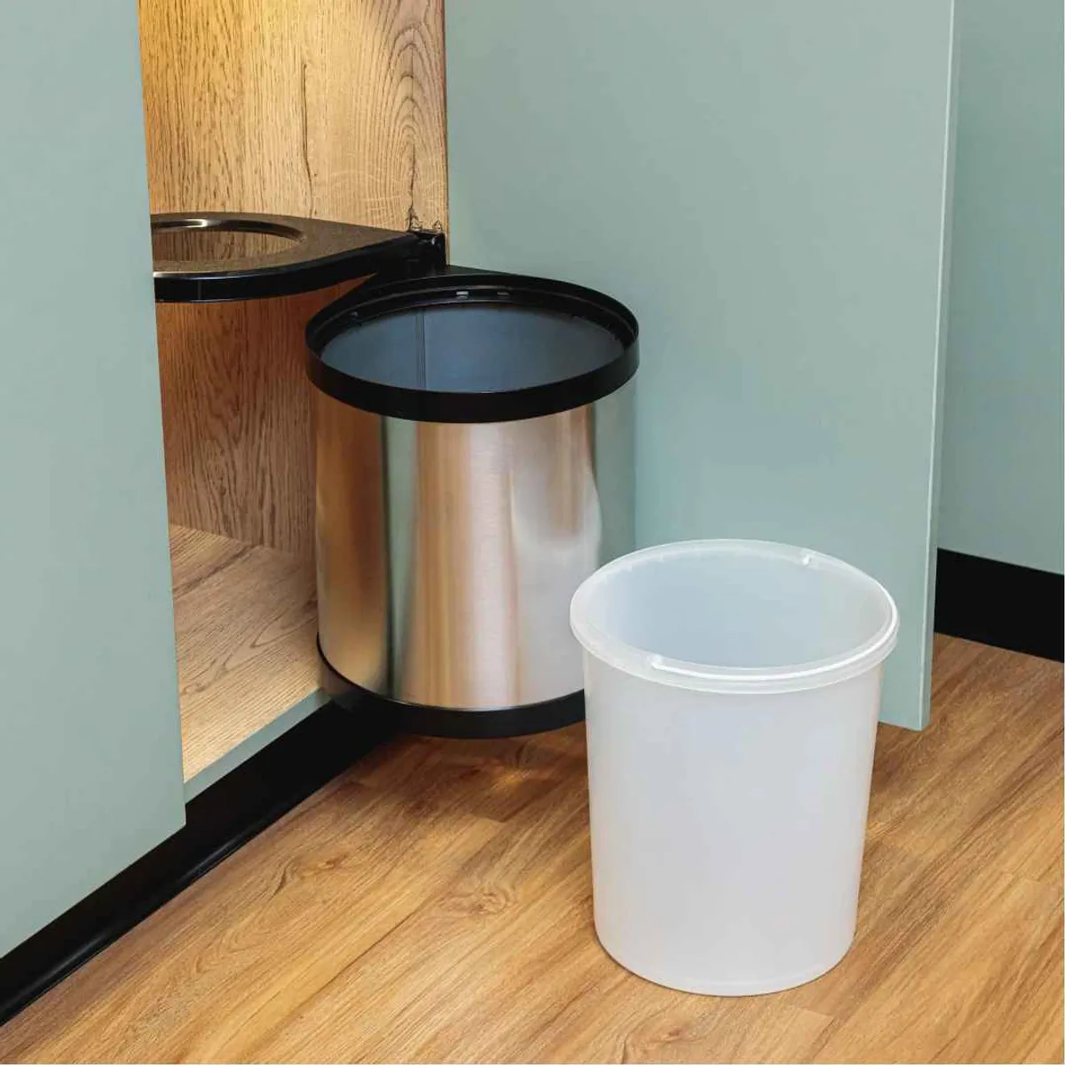 MAS CASA MOBILIARIO Y ACCESORIOS - Tacho de basura extraíble 8L para cocina Más Casa Perú