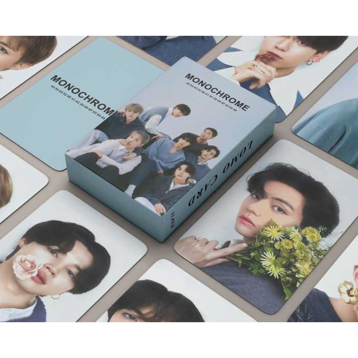 GENERICO - LOMOCARD BTS MONOCHROME