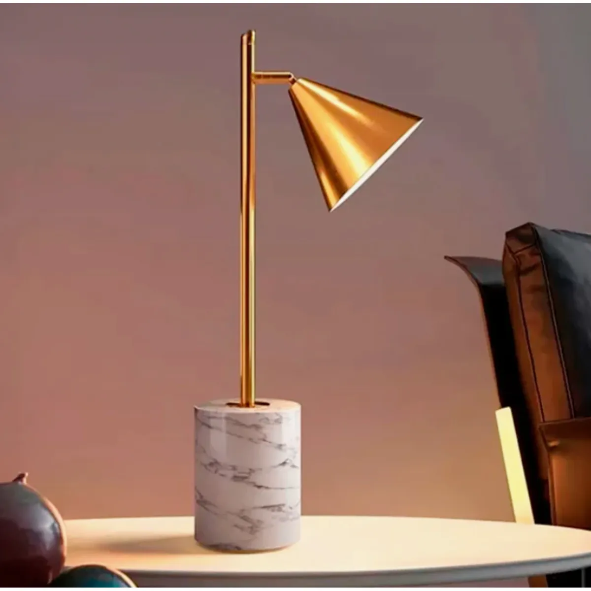 GENERICO - Lámpara de Mesa Gold Led