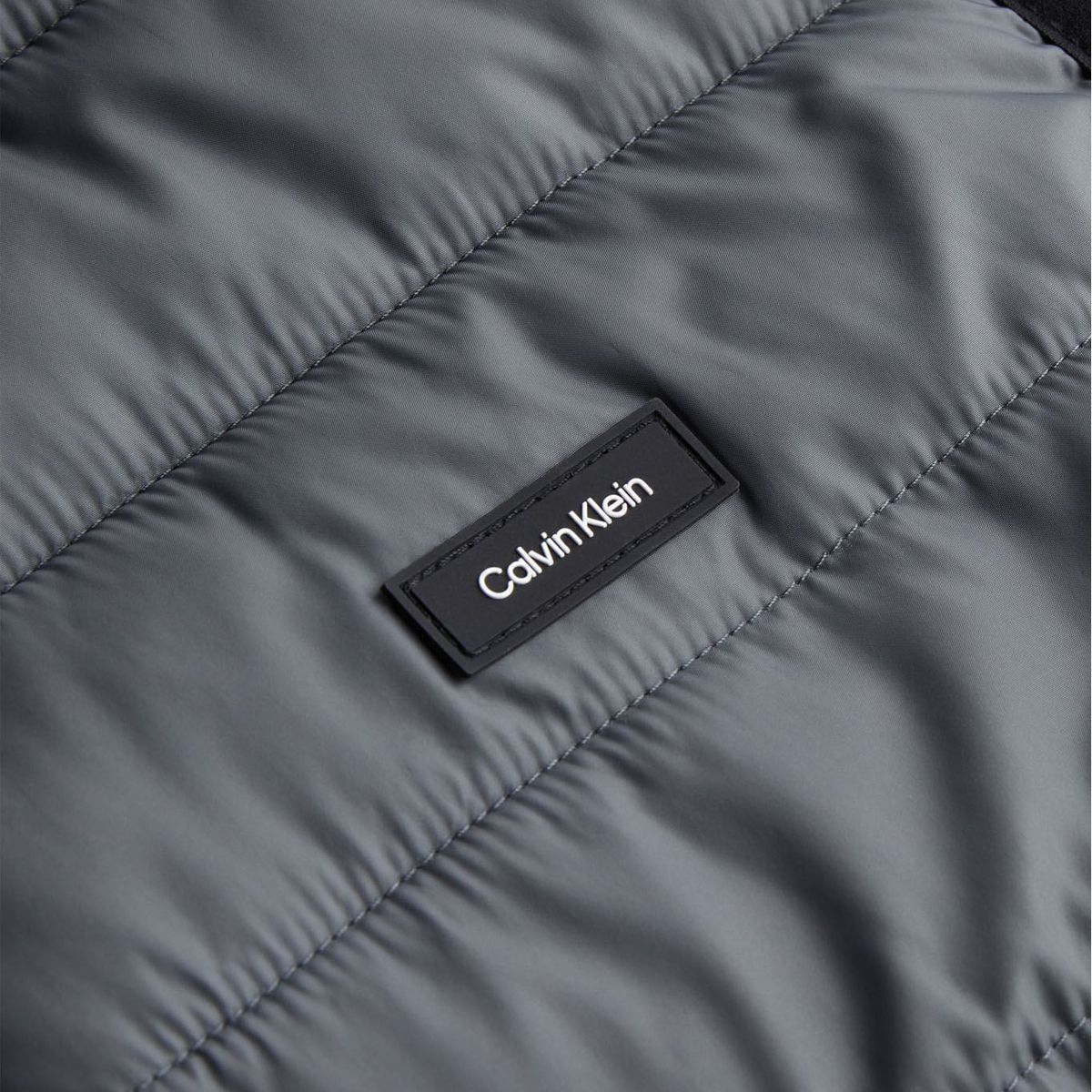 CALVIN KLEIN - CHALECO RECYCLED SIDE LOGO VEST