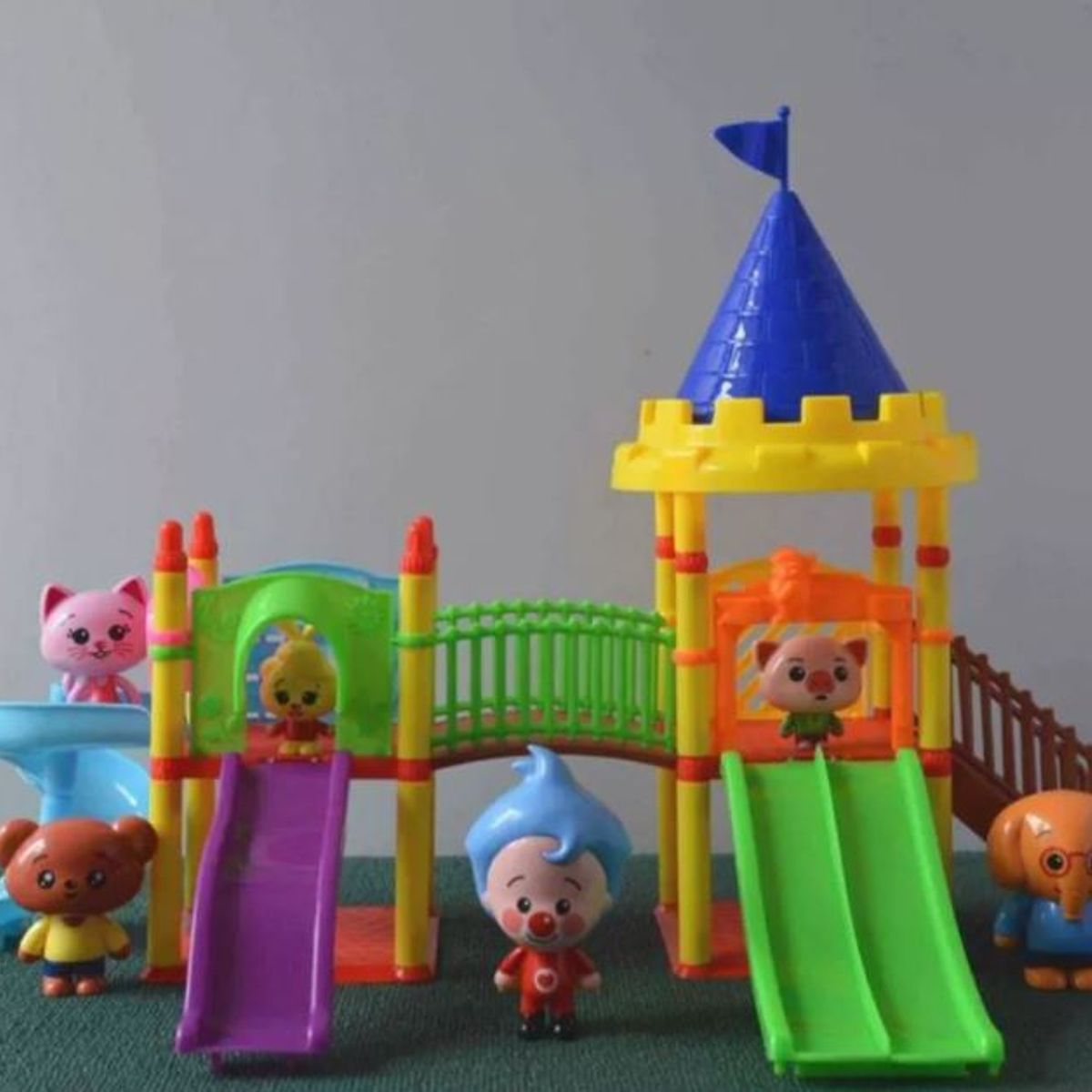 GENERICO - Parque De Diversiones Plim Plim Incluye 6 Personajes