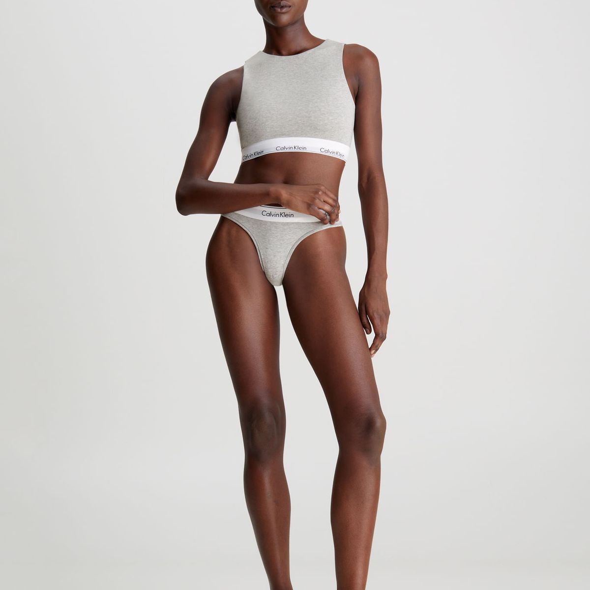 CALVIN KLEIN - BRASSIERE PARA MUJERES CK