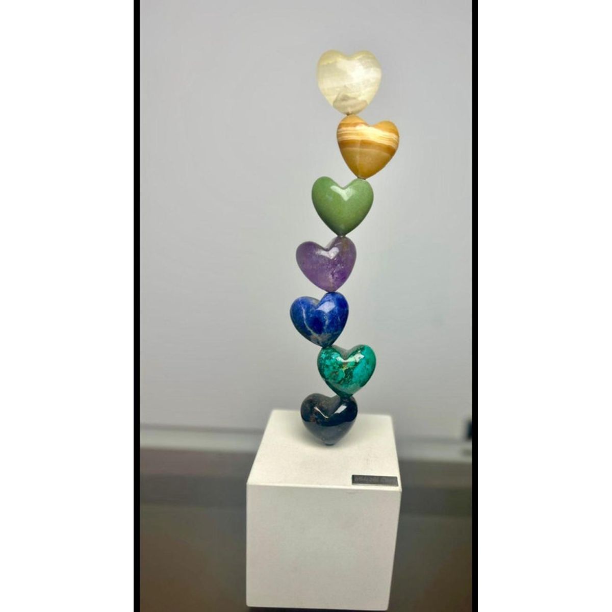 GENERICO - Piramide de siete corazones by Moba Art Design