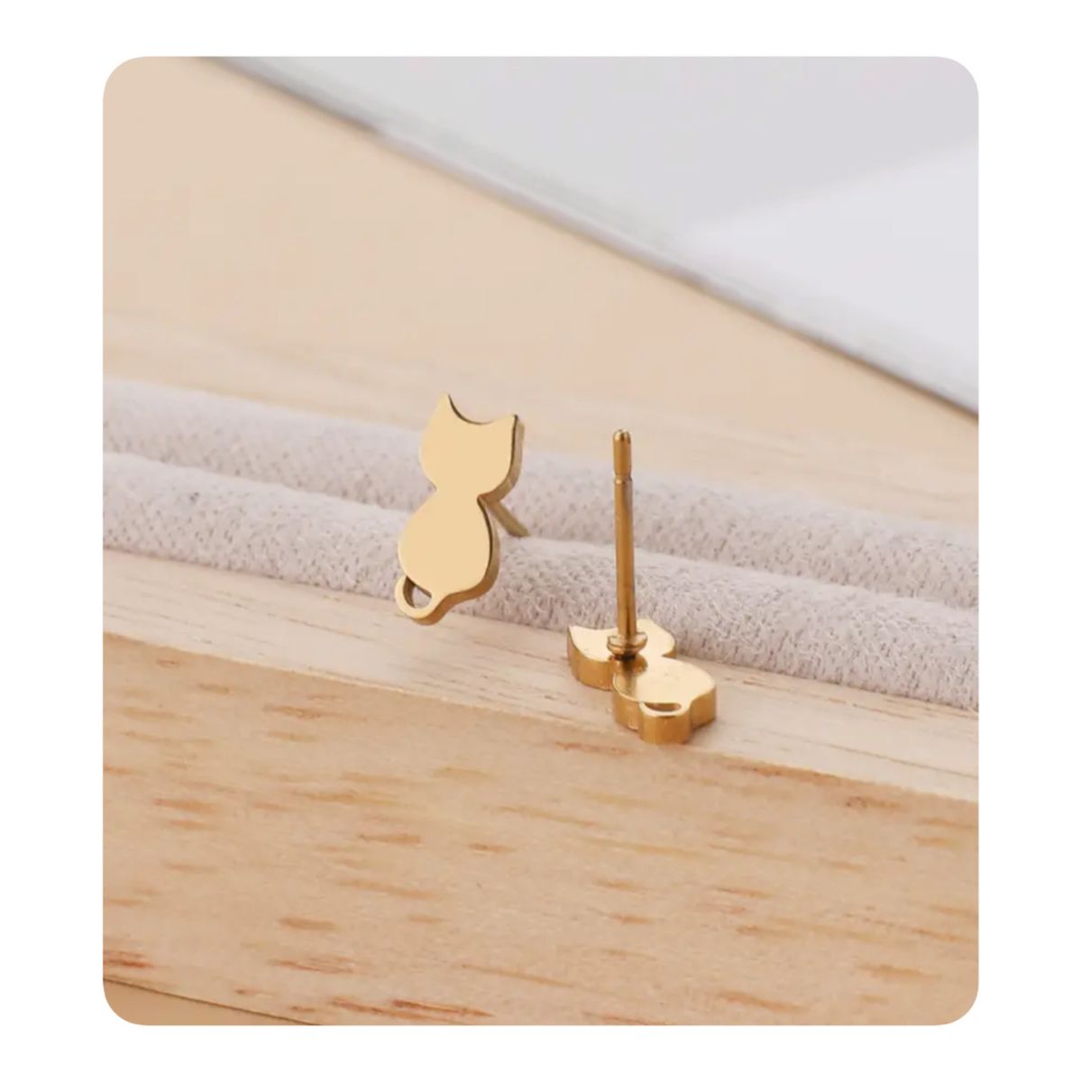 GENERICO - Aretes Acero - Silueta Completa Gatito Dorado