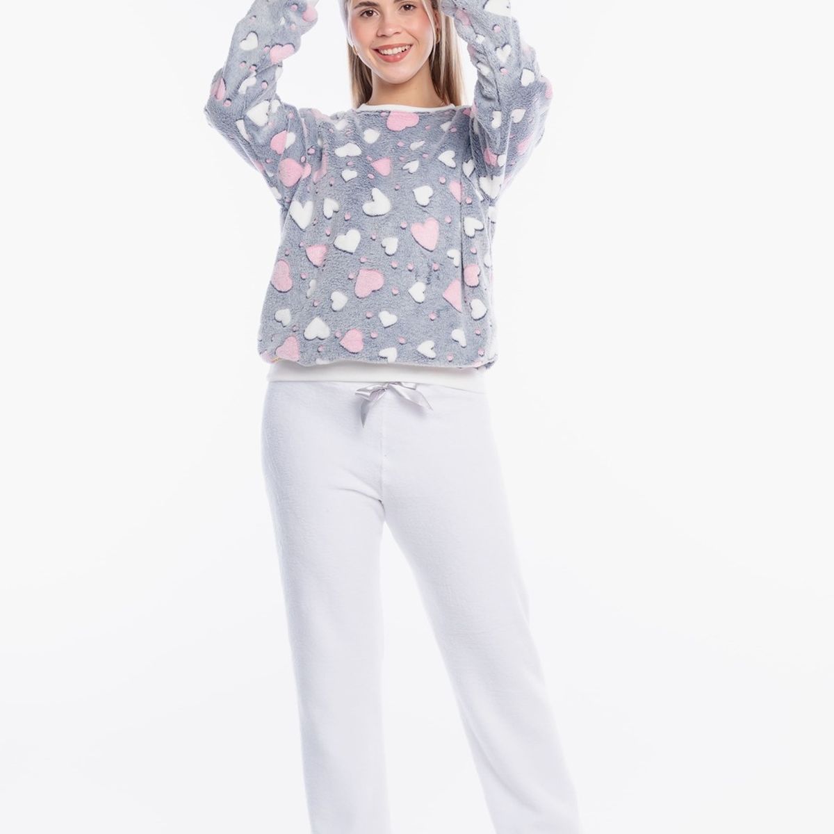 VELA WHITE - Hearts polo con pantalón