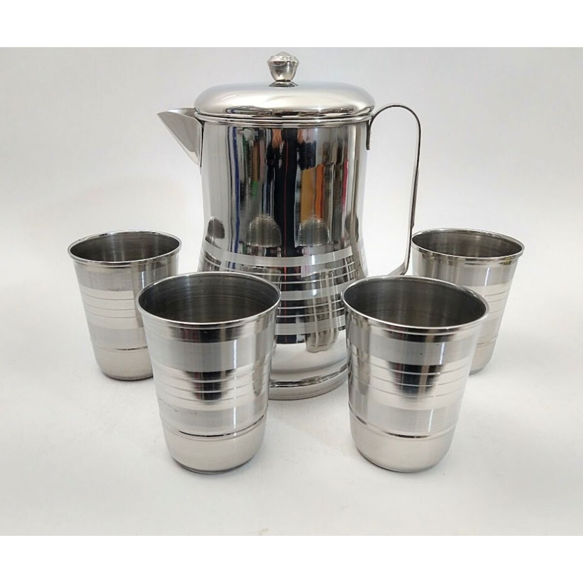 GENERICO - Jarra de acero inoxidable  2 litros  + 4 tazas