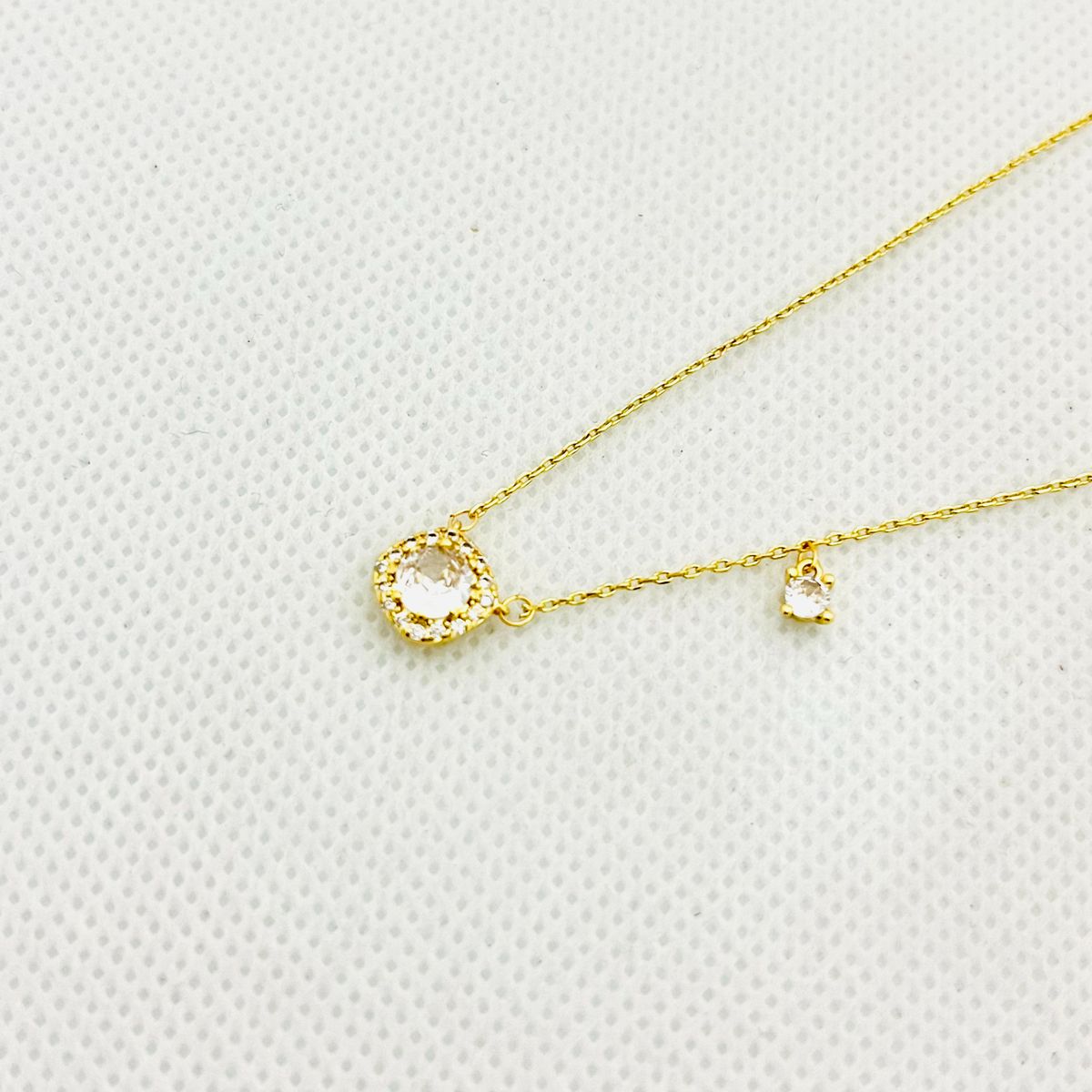 GENERICO - Collar Acero Punto de Luz