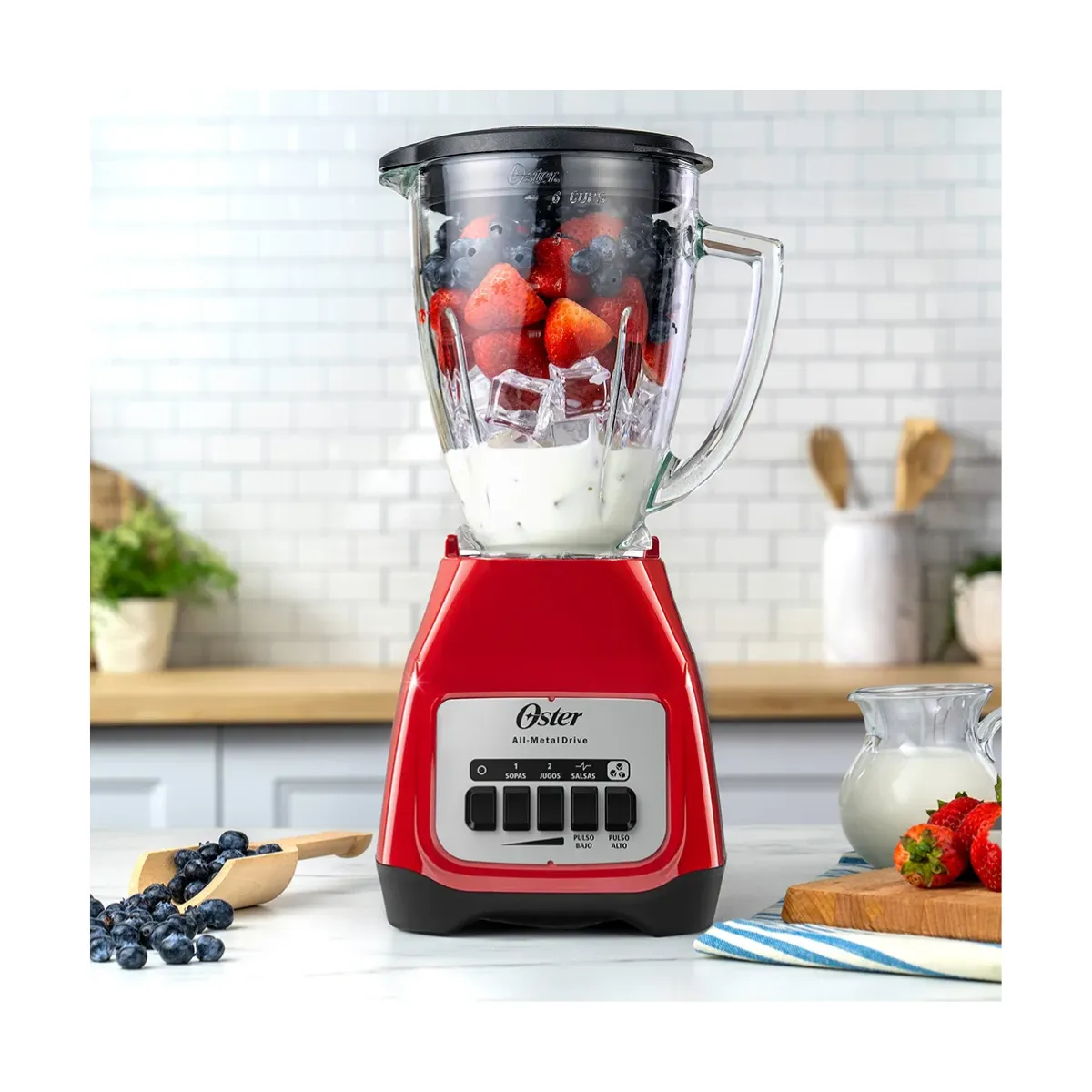 OSTER - Licuadora Oster Vaso de Vidrio Rojo BLSTKAG-RPB