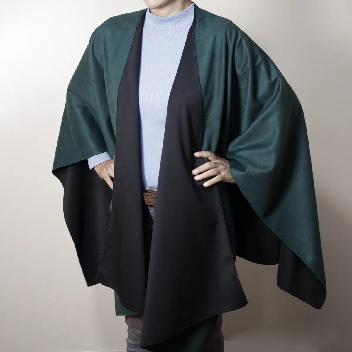 GENERICO - CHAL PONCHO ELEGANTE REVERSIBLE DOS COLORES
