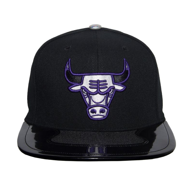 MITCHELL & NESS - GORRA MITCHELL & NESS NBA-CHICAGO BULLS HS8033-CBUWHIT