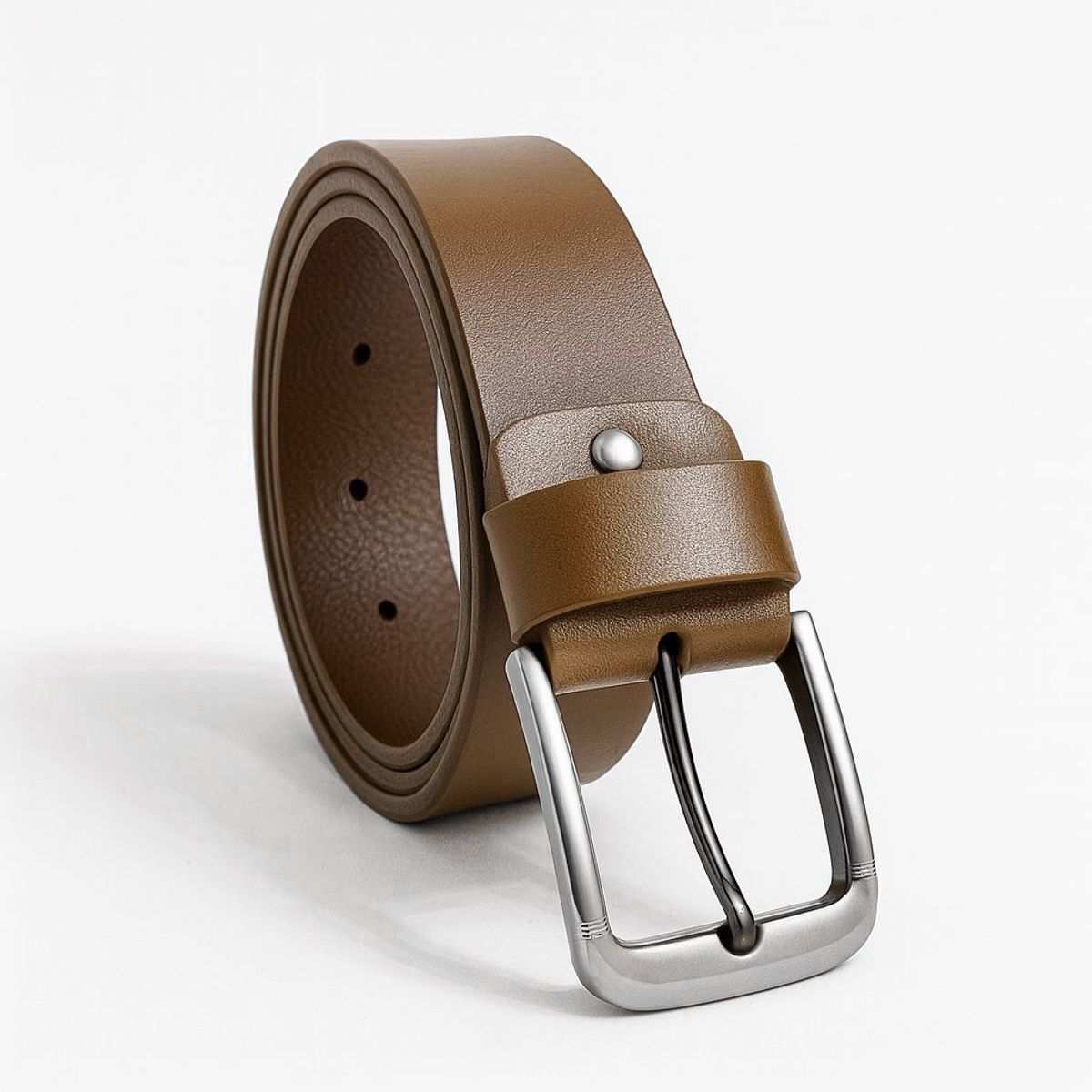 GENERICO - CORREA DE CUERO CAMEL HEBILLA PESADA