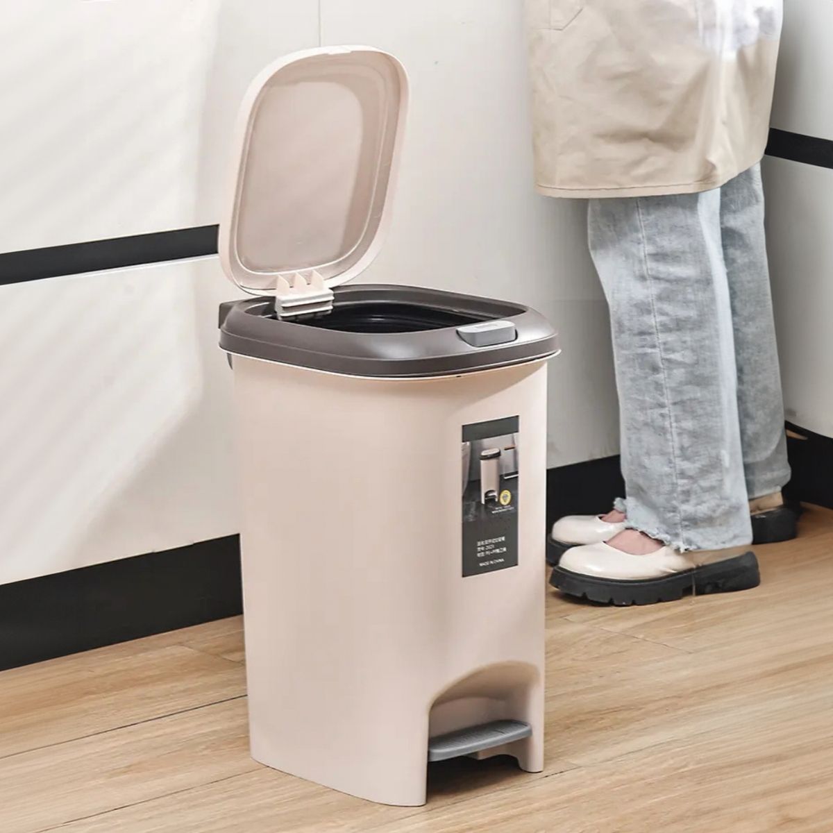 HOGARMAS - Tacho PALERMO con Doble Apertura Pedal Touch Beige