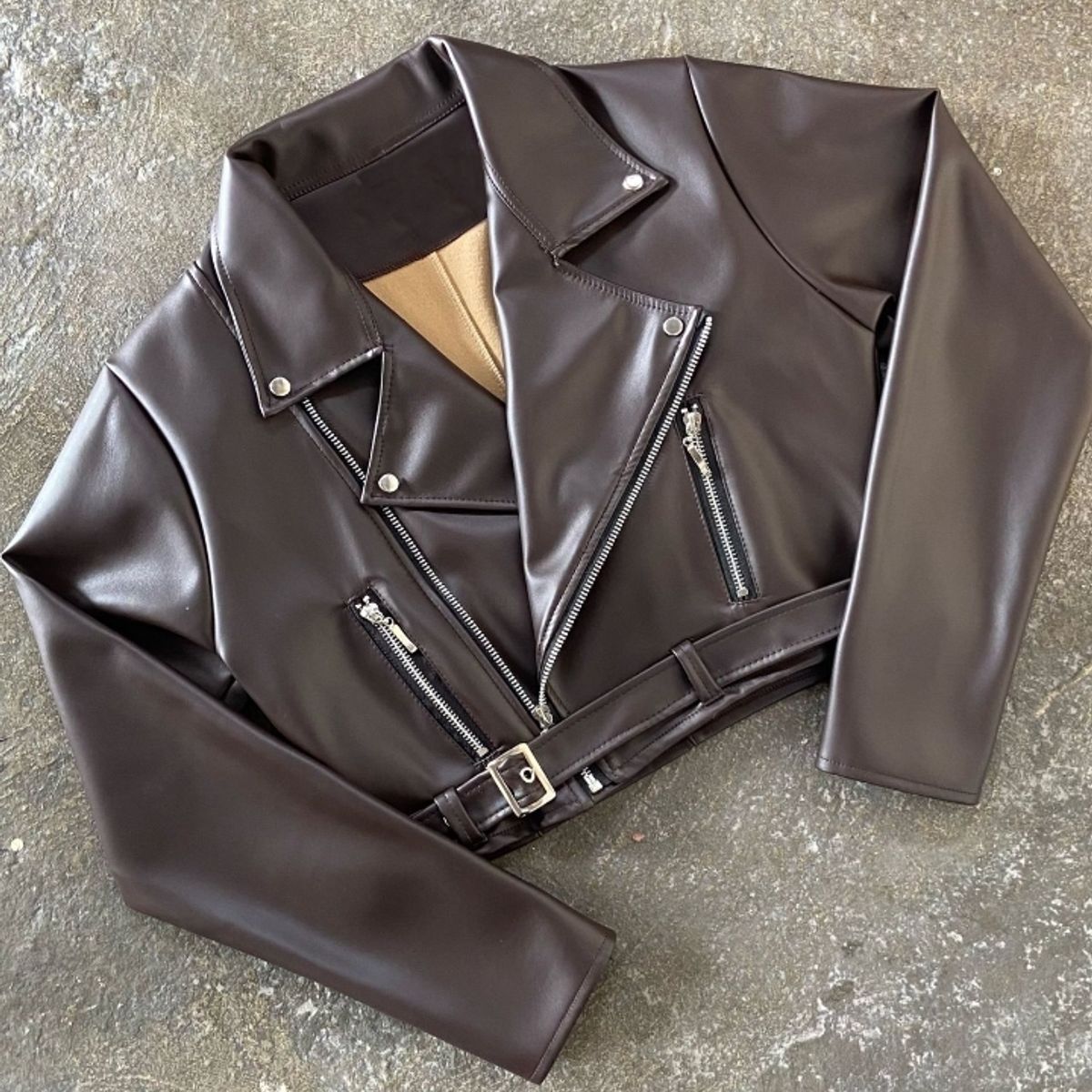 GENERICO - CASACA CROP CUERINA DE DAMA