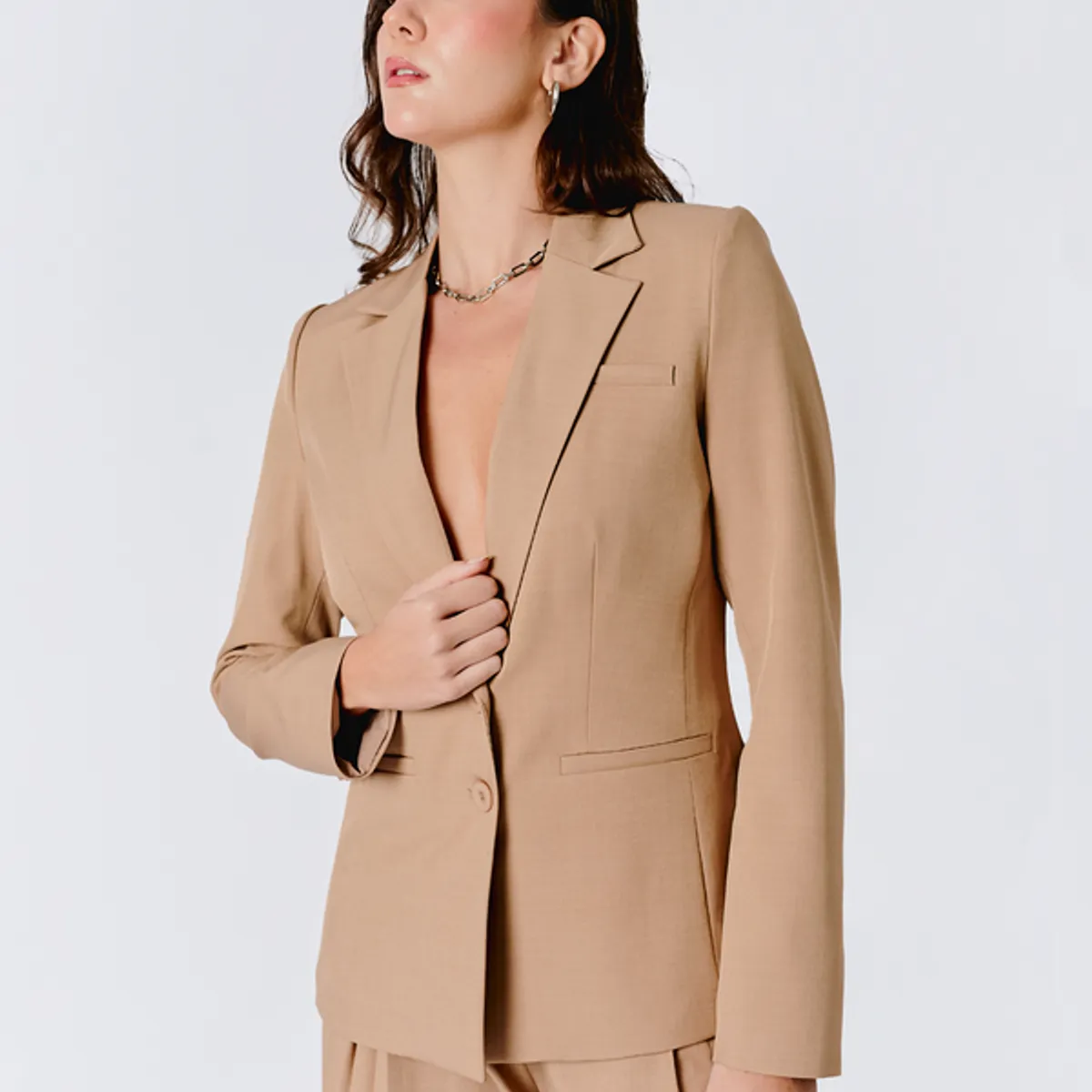 BANATY - BLAZER SASTRE GALA CON BOLSILLOS Y BOTON PARA MUJER