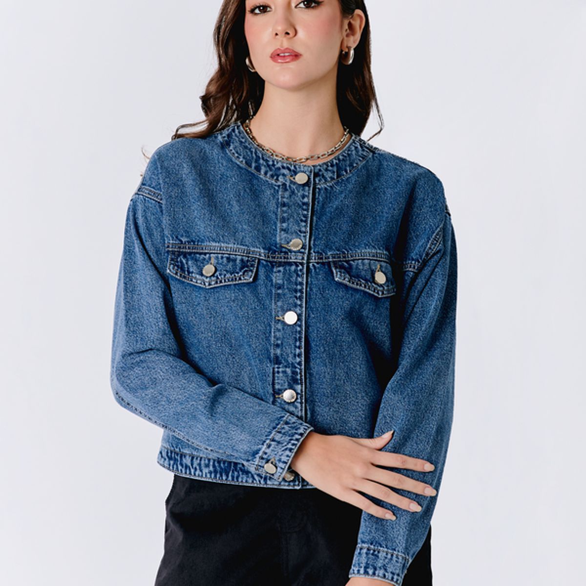 BANATY - CASACA DENIM CASUAL CORTO PARA MUJER