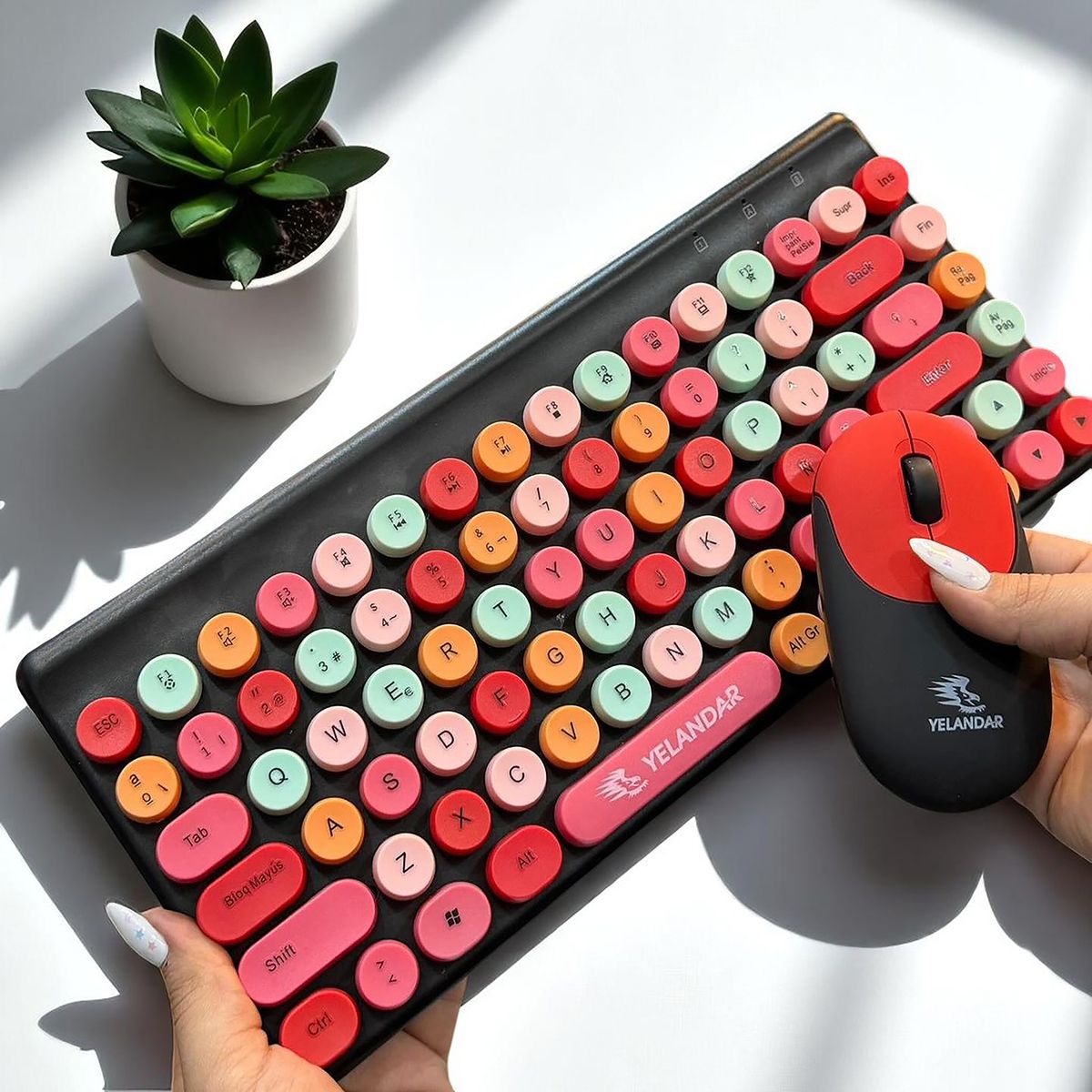 GENERICO - Kit Teclado y Mouse inalámbrico en Español- Computadora Laptop - Negro