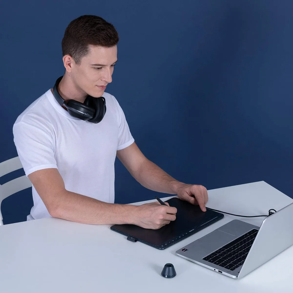 HUION - Tableta Gráfica Huion HS611 Gris Portátil para Estudiantes y Artistas