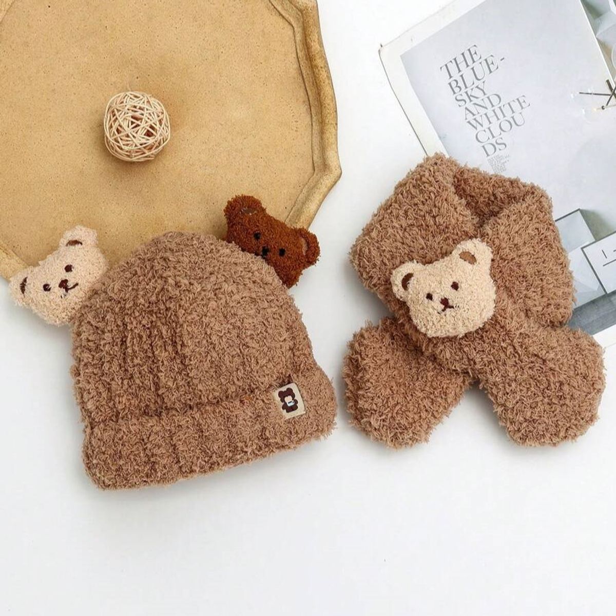 GENERICO - GORRO DE INVIERNO PARA NIÑOS CON CHALINA