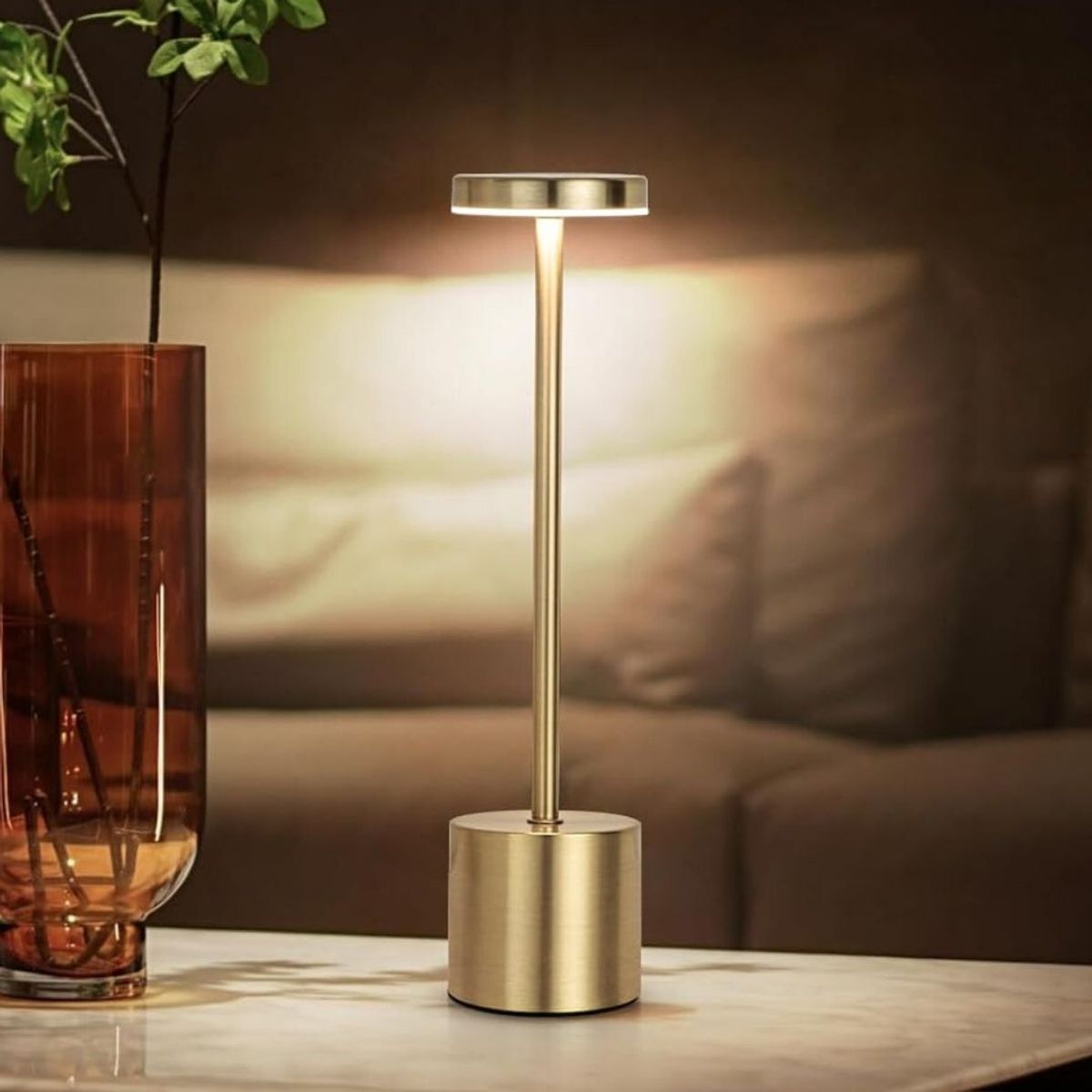 HOGARMAS - Lámpara LED de Mesa YORK Dorada Inalámbrica Portátil