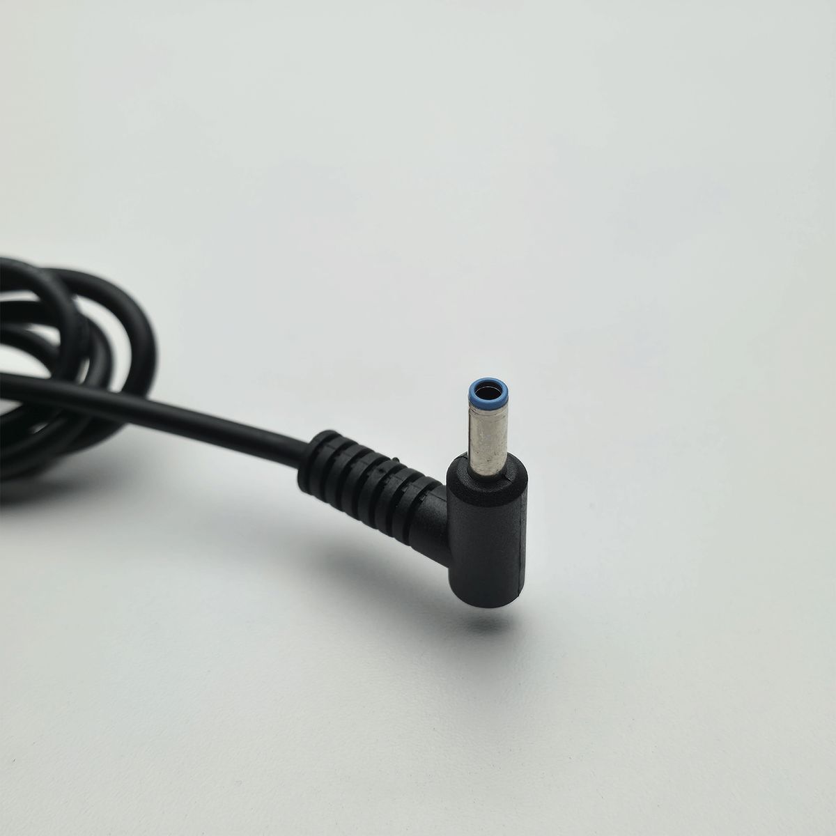 GENERICO - Cargador hp 45w 2-31a NUEVO EN CAJA