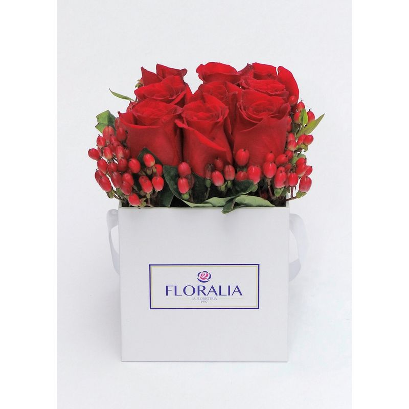 FLORALIA - Arreglo de flores - Valeria Sweet Girl Red - Rosas