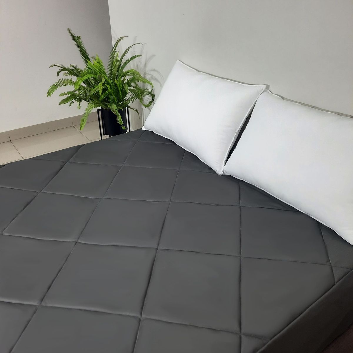 GENERICO - PROTECTOR DE COLCHON 2 PLAZAS ELASTICADO ACOLCHADO IMPERMEABLE GRIS PROMO