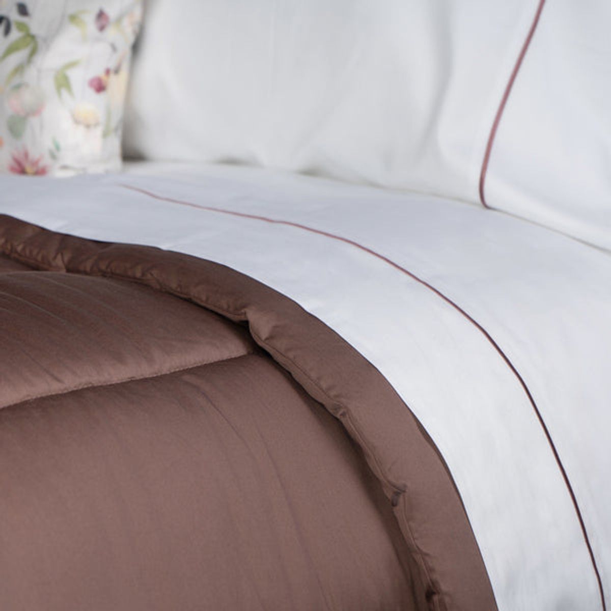 PLUMAS - Juego de Sábanas 600 Hilos 100% Algodón Pima Blanco optico