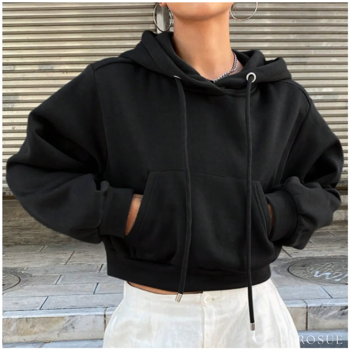 ROSUE - Polera con Capucha Crop de Franela Mujer