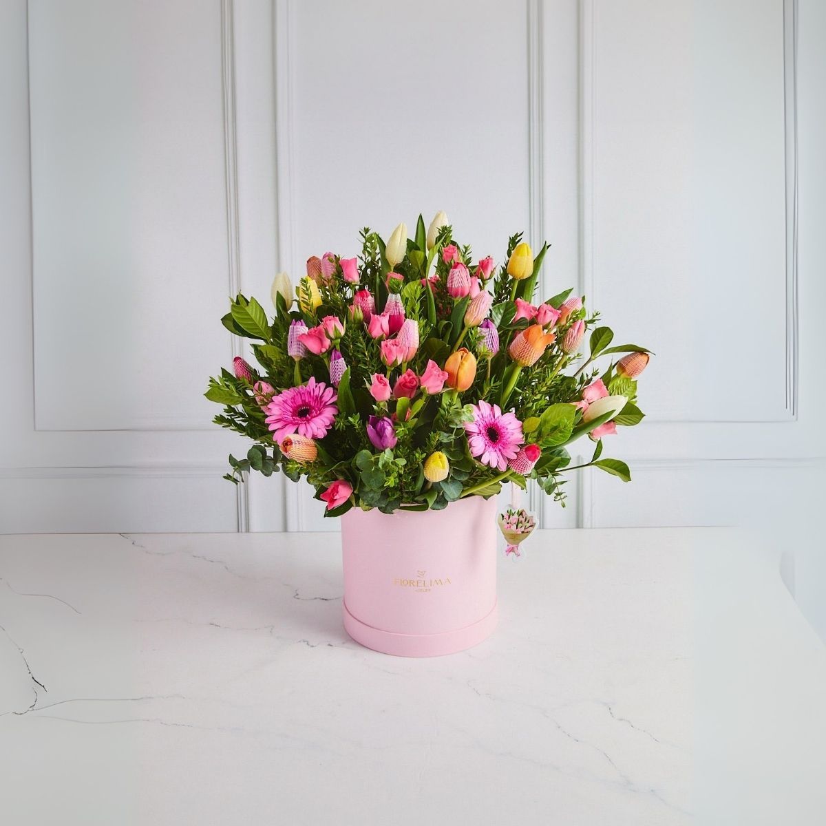 GENERICO - Box 20 tulipanes y Gerberas