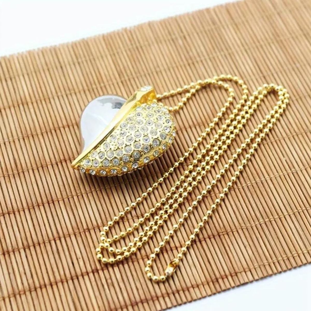 GENERICO - Memoria USB 128GB Dorado con Cristales