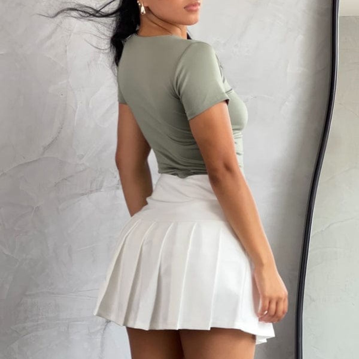 GENERICO - FALDA SHORT PLISADA PARA MUJER