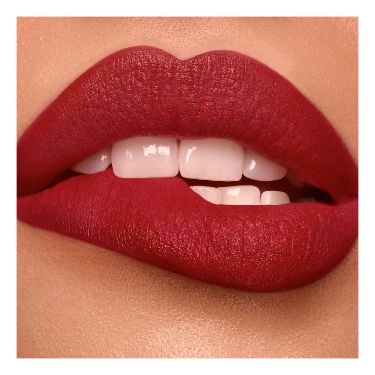 ESIKA - Labial mate addiction ésika pimienta caliente