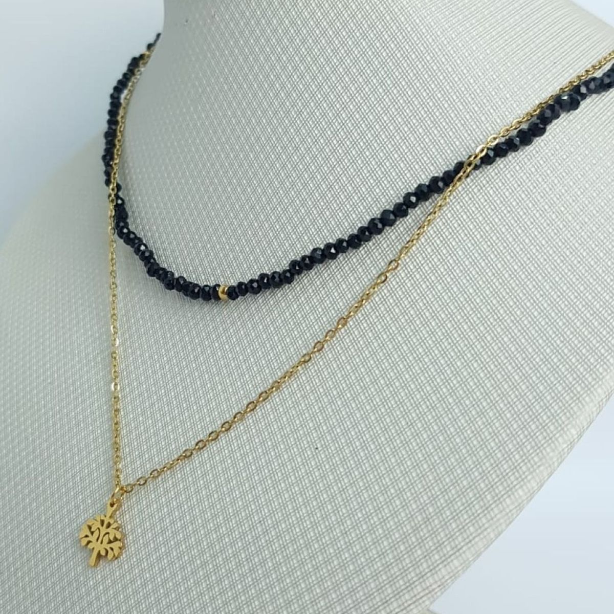 GENERICO - COLLAR VICTORIA DOBLE