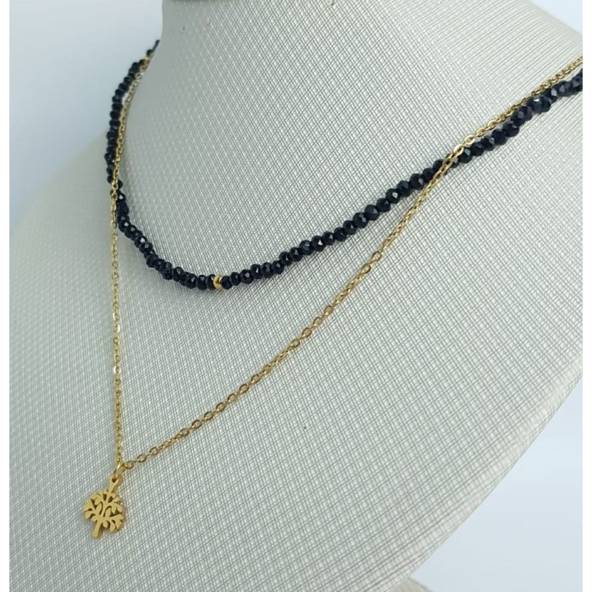 GENERICO - COLLAR VICTORIA DOBLE