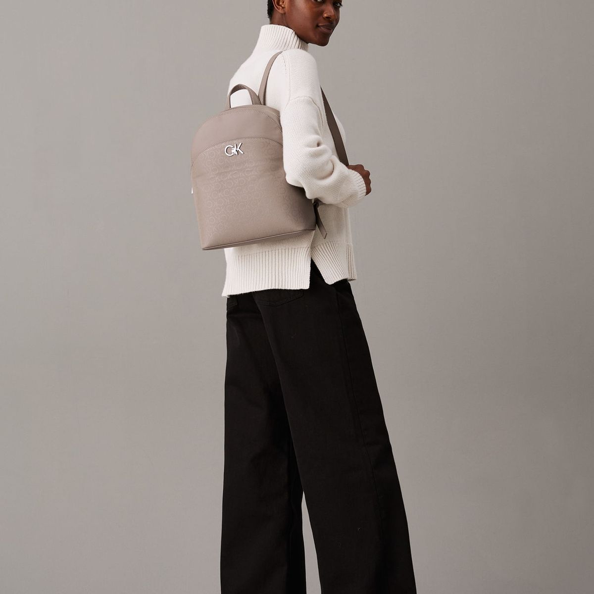 CALVIN KLEIN - MOCHILA CALVIN KLEIN PARA MUJERES CK