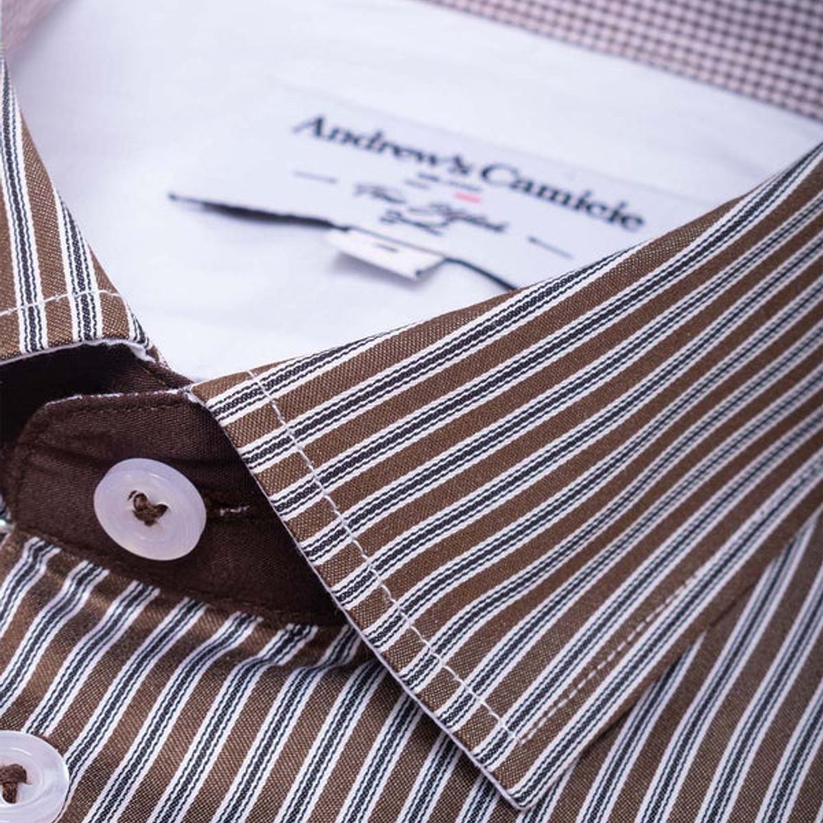 ANDREW'S TIES - Camisa Casual dobby satín - Cuello Italiano  puño recto 2 botones regular marron