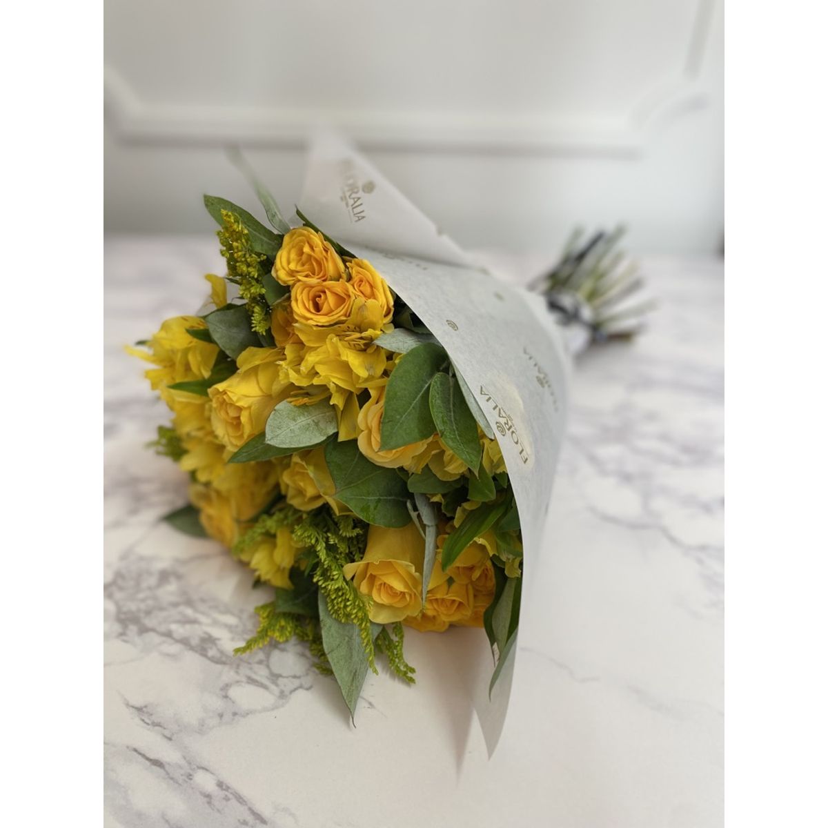 FLORALIA - Arreglo de Flores - Ramo Amarillo-Rosas