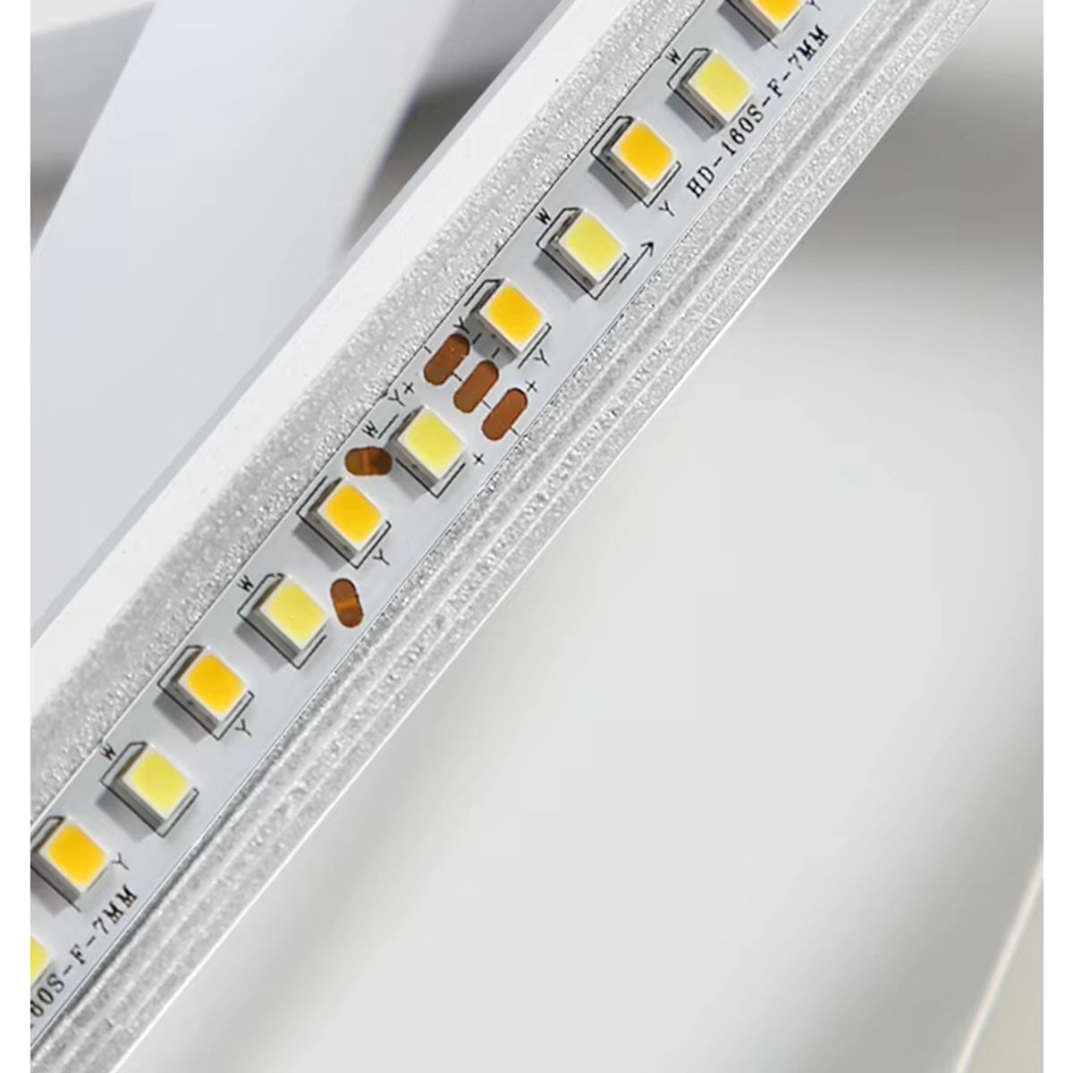 WAILEC - LAMPARA DE TECHO LED ARCO CUADRADO WAILEC - INCLUYE CONTROL REMOTO