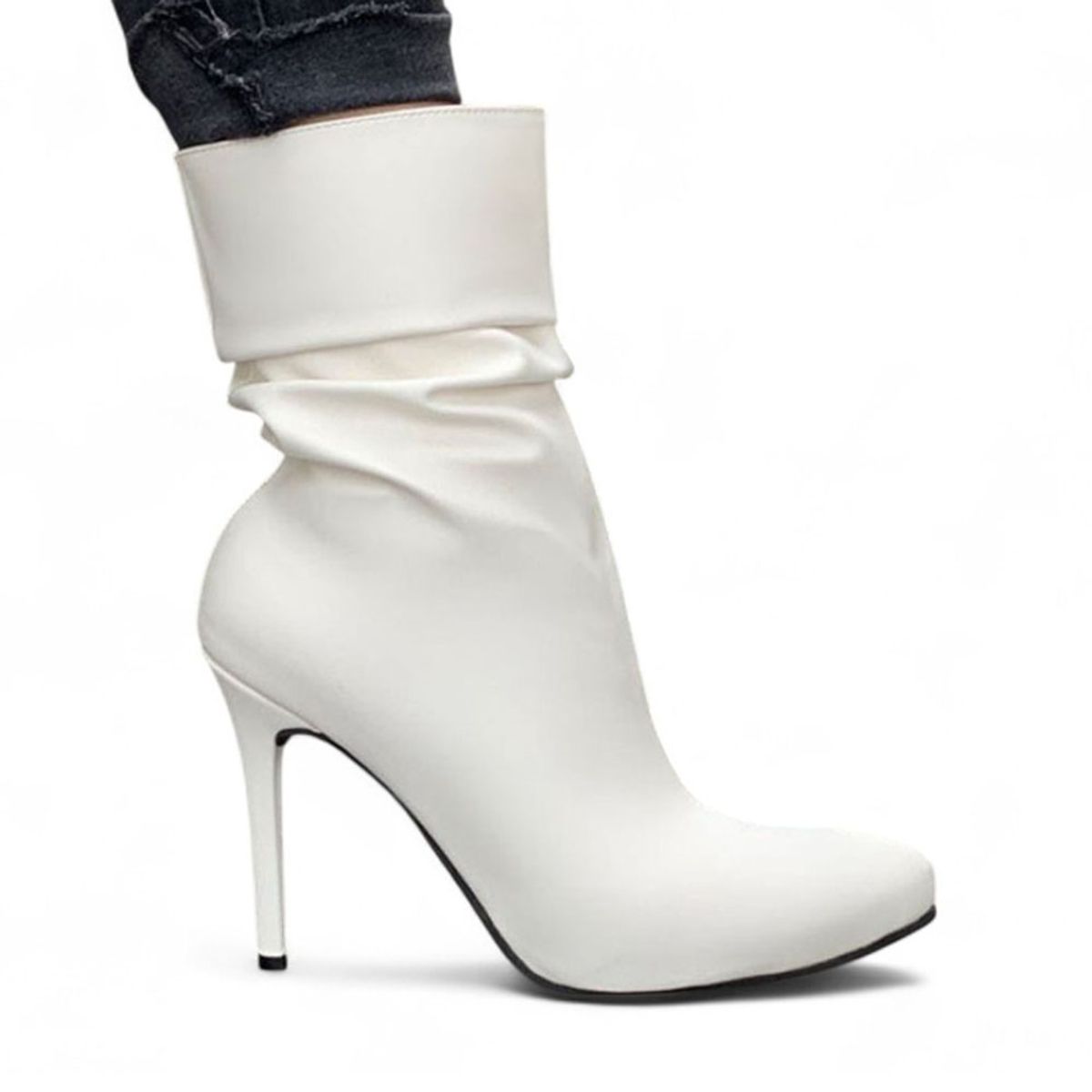 GENERICO - Botin Mujer Corrugado Aguja Taco 9 2086L-68 Color Perla