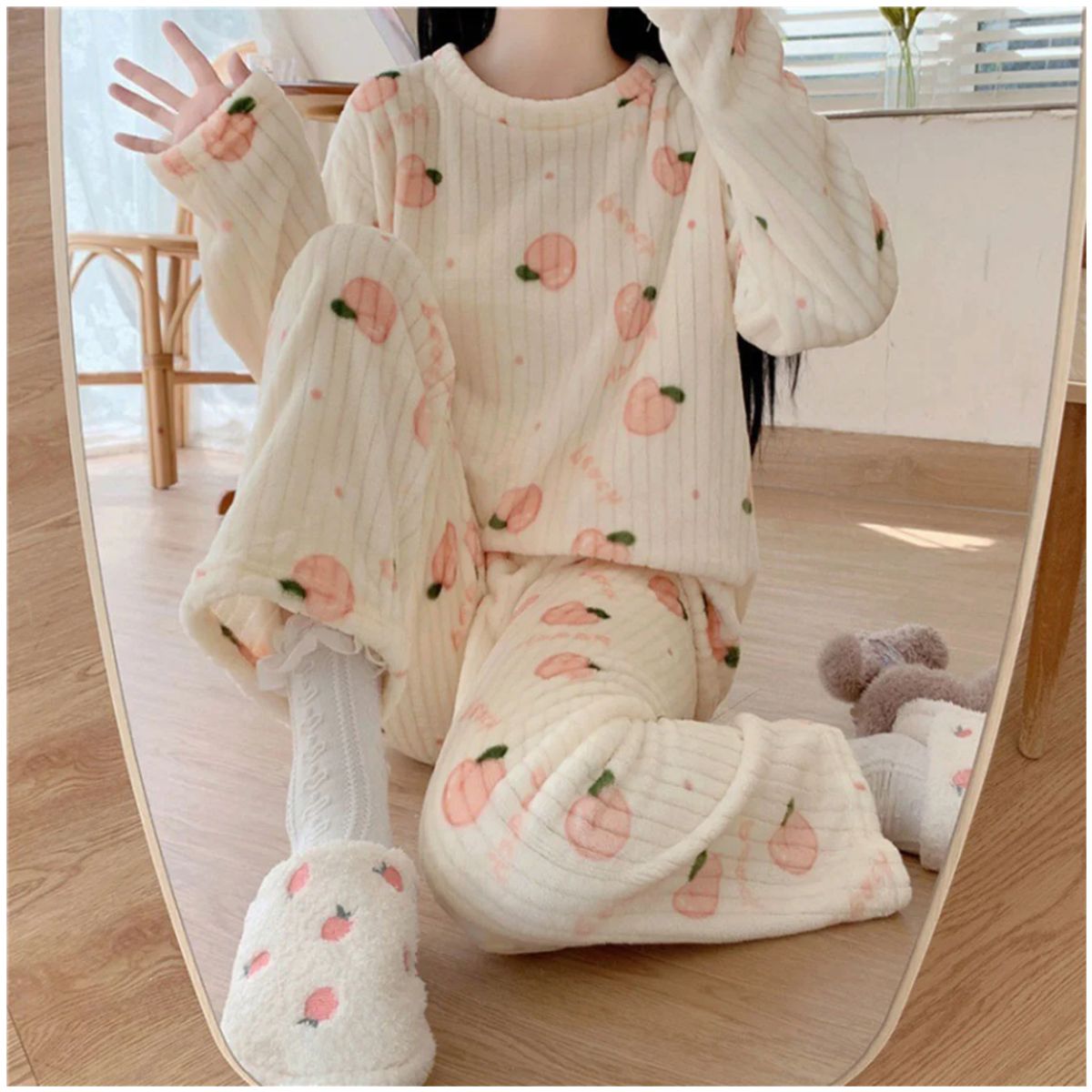 INSPIRA MARKET - Pijama de Felpa 2 Piezas Kawaii Mujer