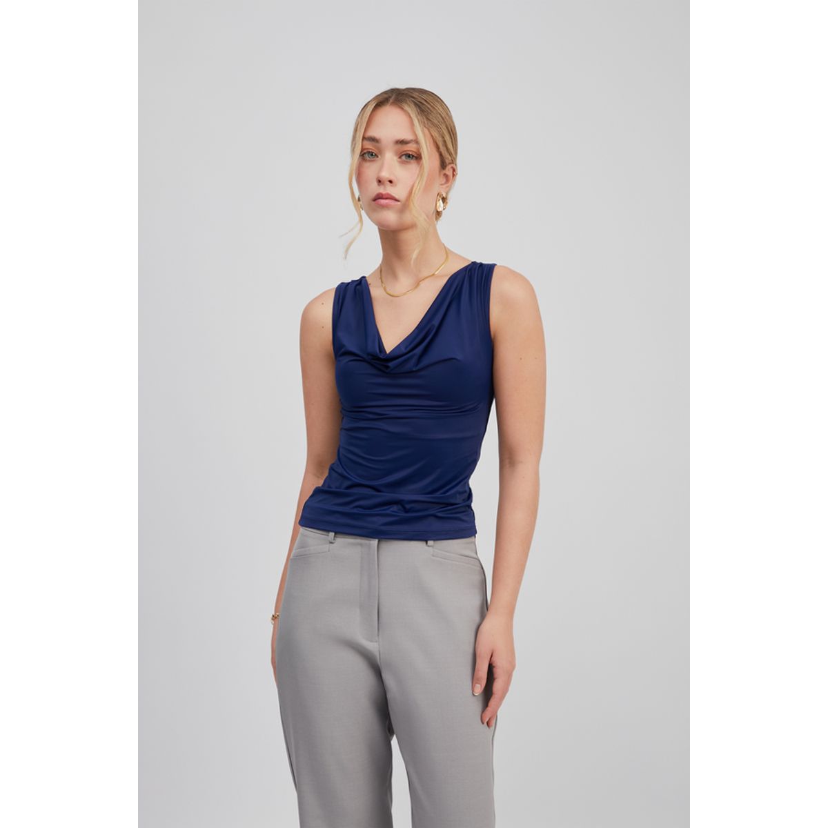 BANATY - TOP BOULEVARD DEMI SIN MANGA DE MUJER