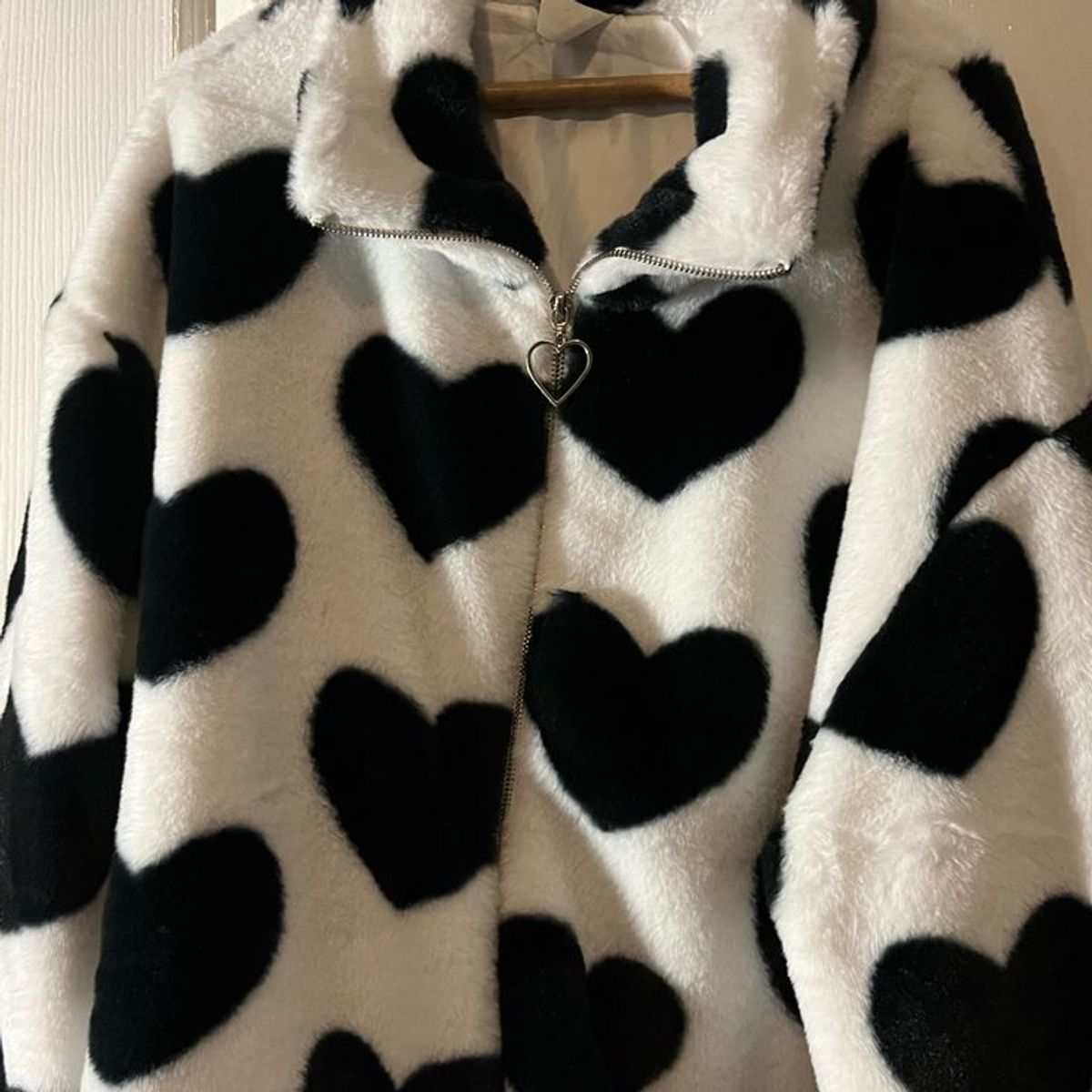 GENERICO - CASACA PELUCHE MODA CORAZÓN MUJER