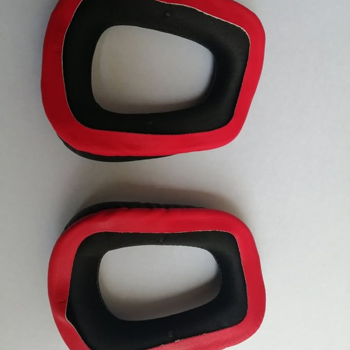 GENERICO - Almohadillas para audífonos logitech g331 g332 g432 g431 negro rojo