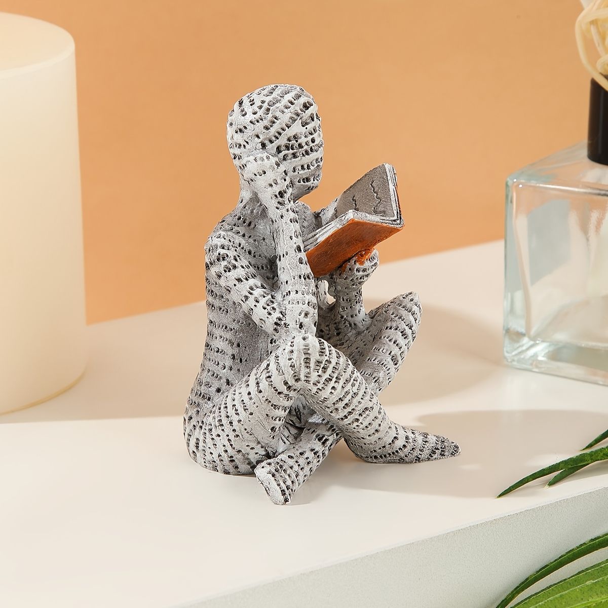 VATYERTY - 1 pieza estatua abstracta de resina de mujer leyendo