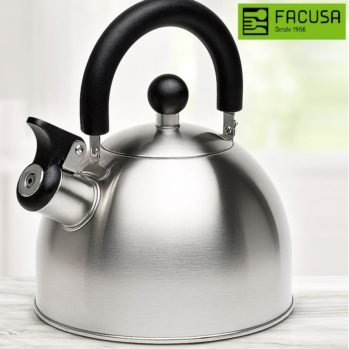 FACUSA - Tetera Facusa de 2.0 litros con Silbador