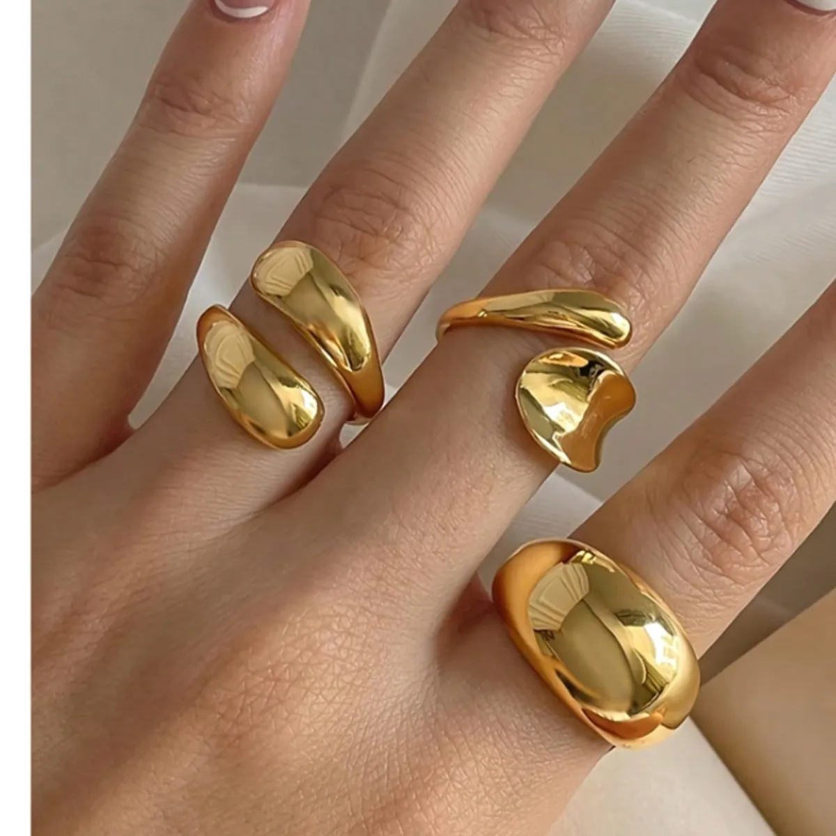 GENERICO - SET DE TRES ANILLOS CHUNKY DE ACERO INOXIDABLE