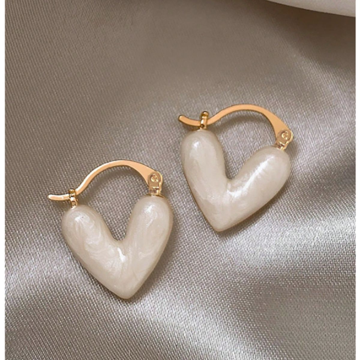 GENERICO - ARETES DE PERLA DE CORAZON