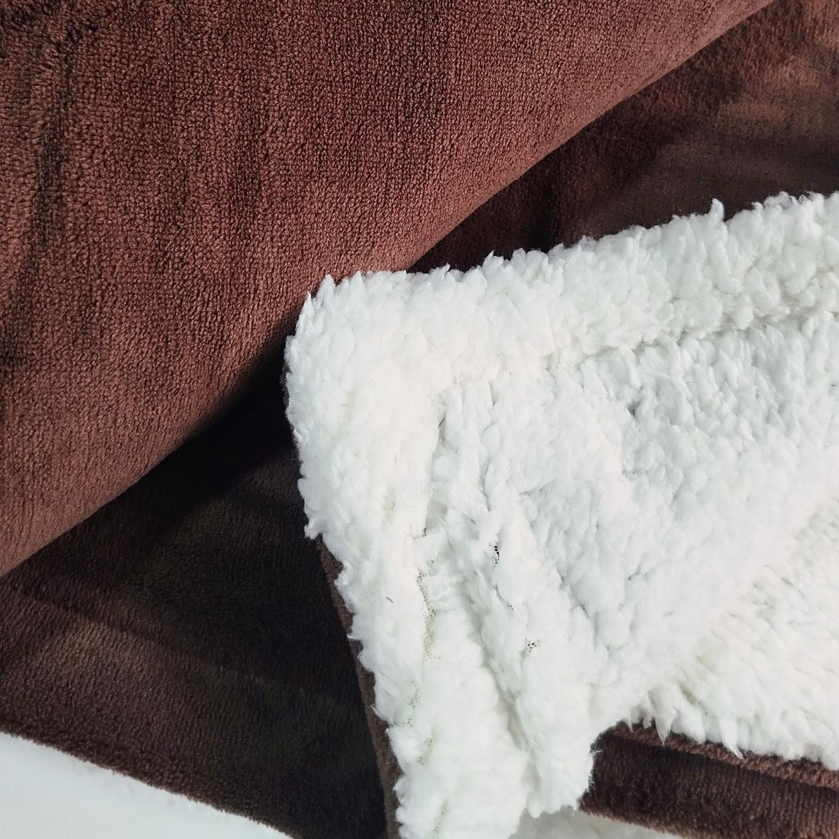 GENERICO - MANTA CARNERITO 190 X 160CM